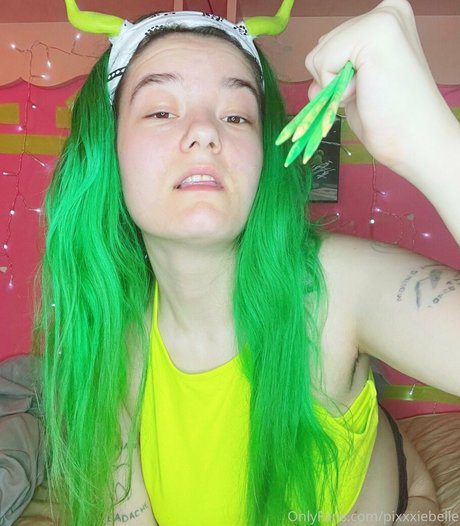 Pixxxiebelle photo 416