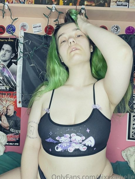 Pixxxiebelle photo 498