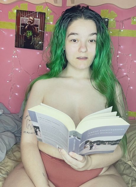 Pixxxiebelle photo 499