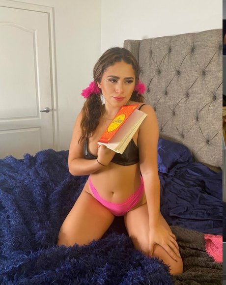 Playgirlcarli18 photo 12