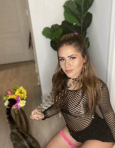 Playgirlcarli18 photo 45