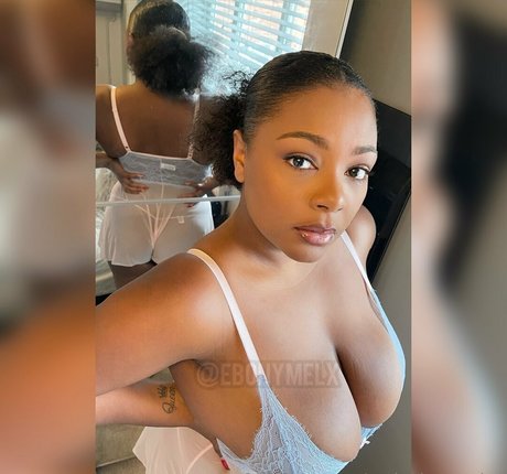 Playwithnelx photo 16