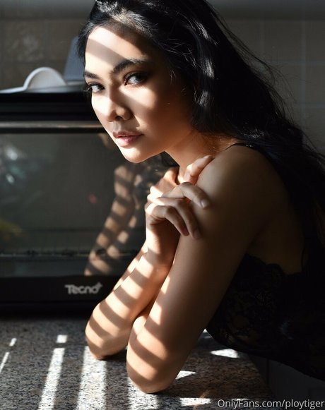 Ploytiger photo 171