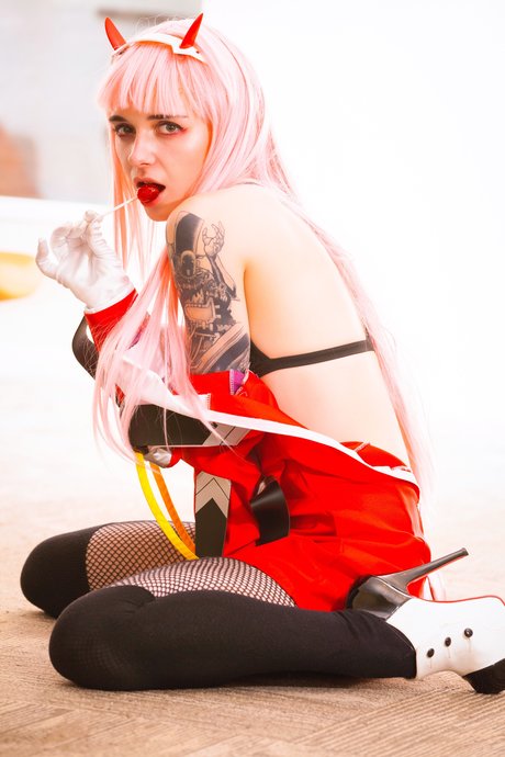 Poisonne photo 10
