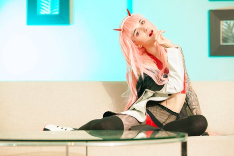 Poisonne photo 48