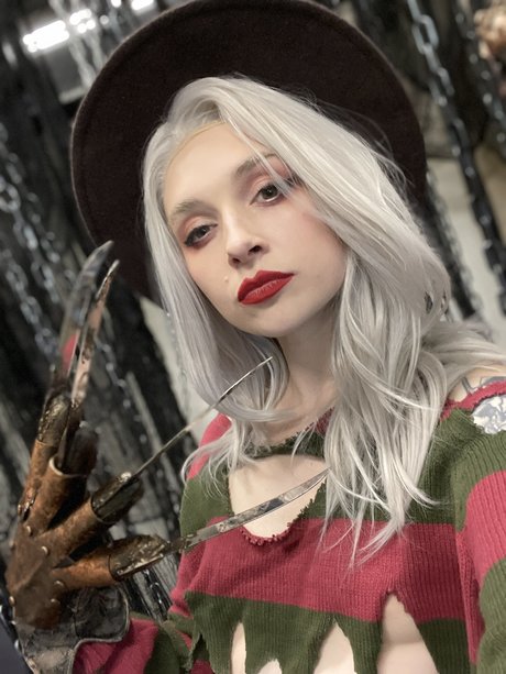 Poisonne photo 73