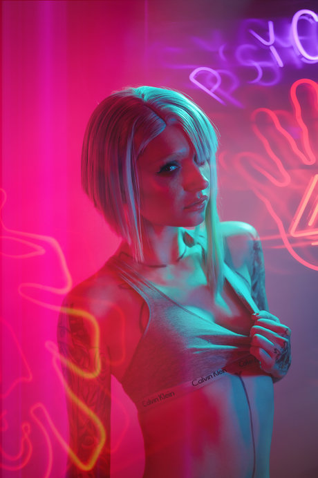 Poisonne photo 79
