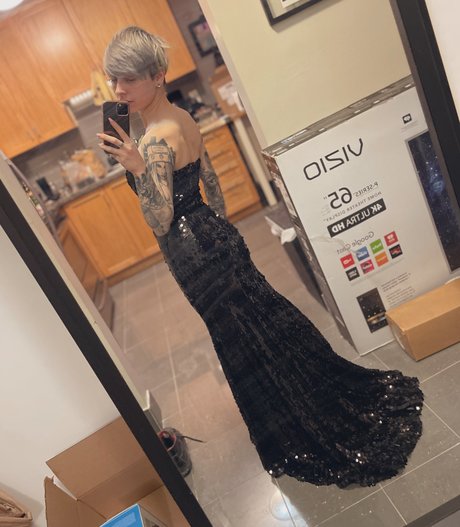 Poisonne photo 95