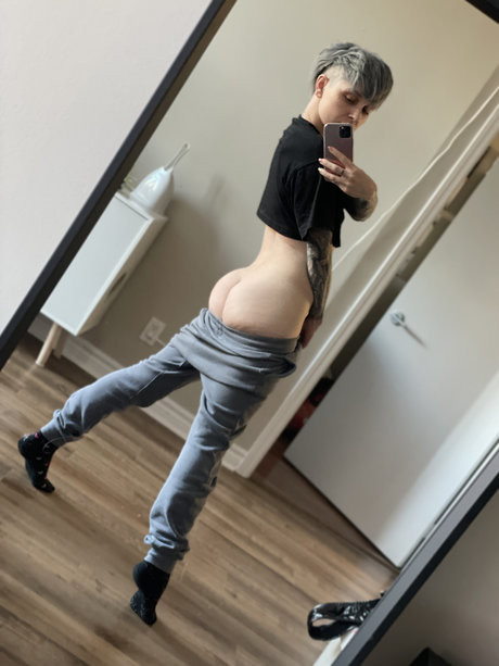 Poisonne photo 216