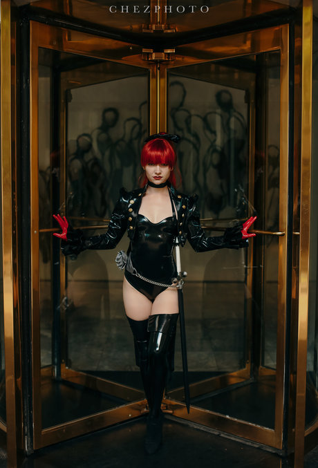 Poisonne photo 217