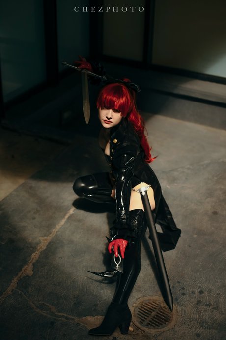 Poisonne photo 225