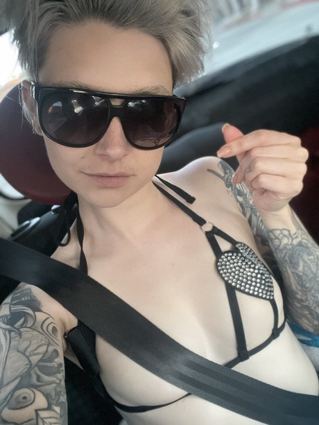 Poisonne photo 234
