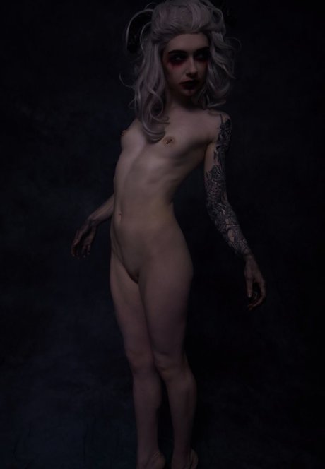 Poisonne photo 351