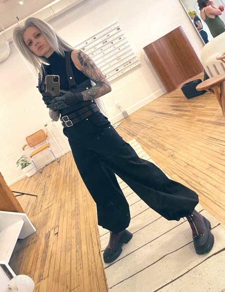 Poisonne photo 416