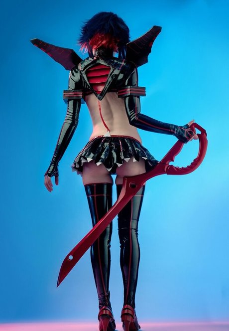 Poisonne photo 474