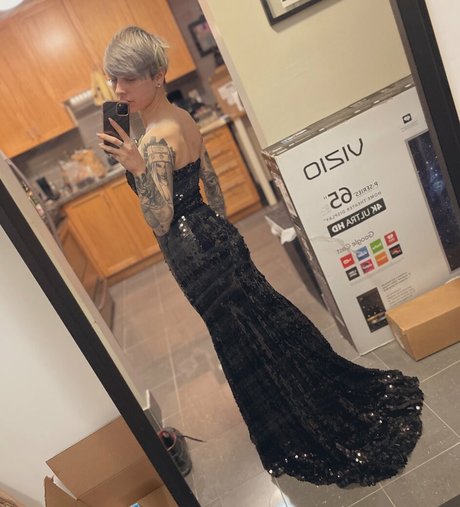 Poisonne photo 479