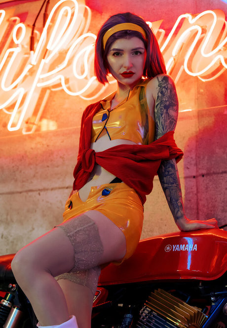 Poisonne photo 501