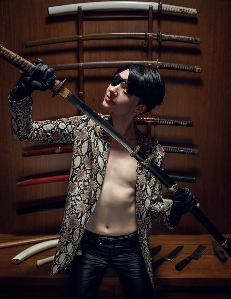 Poisonne photo 508