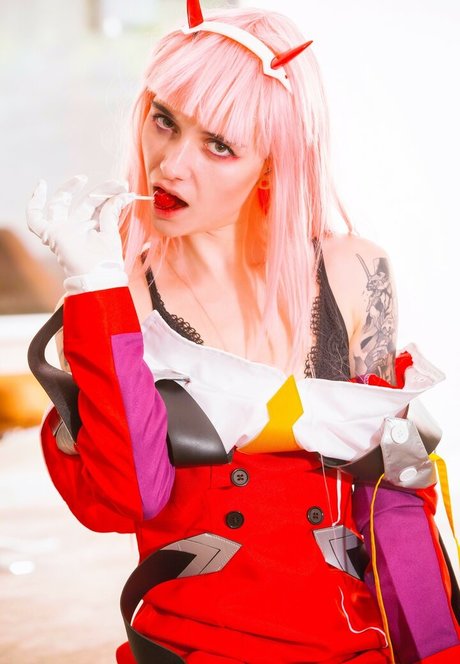 Poisonne photo 572