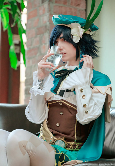 Poisonne photo 636