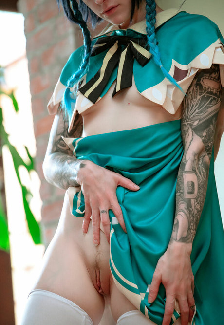 Poisonne photo 646