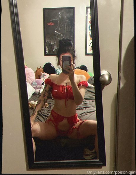 Poisonxgirl photo 44