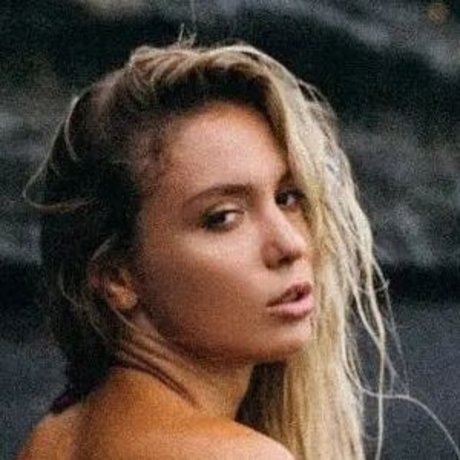 Polina Azarova photo 10