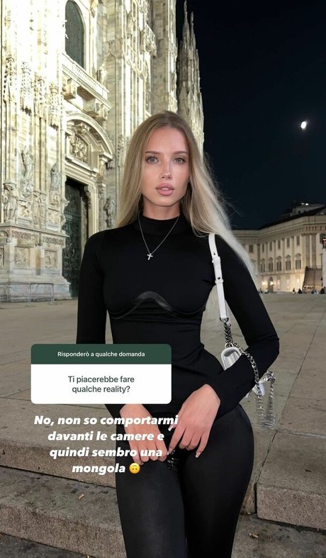 Polina Malinovskaya photo 391
