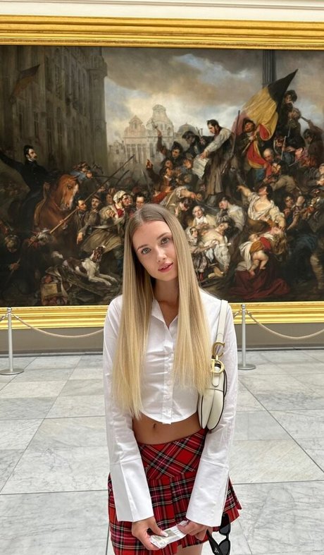 Polina Malinovskaya photo 554