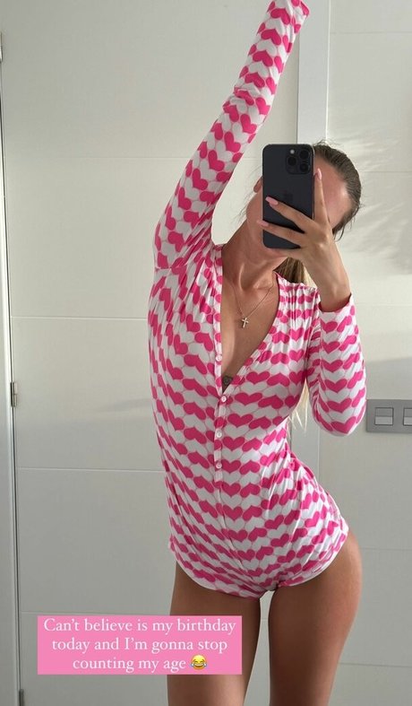 Polina Malinovskaya photo 563