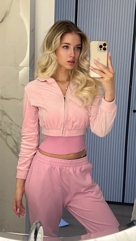Polina Malinovskaya photo 662