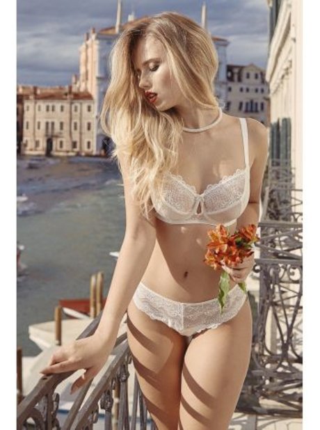 Polina Malinovskaya photo 685