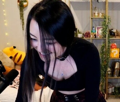 PotasticPanda photo 121