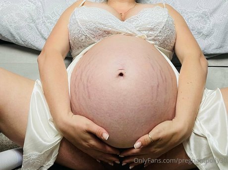 Pregnantpolly30 photo 107
