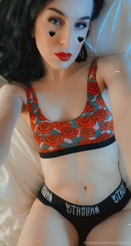 Princesscherryfox photo 23