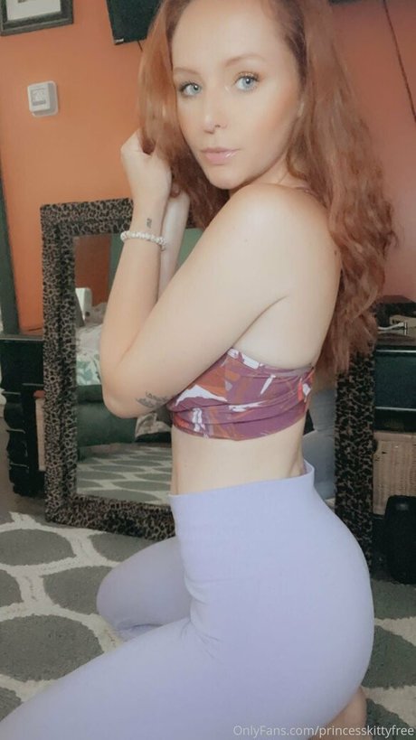 Princesskittyfree photo 11