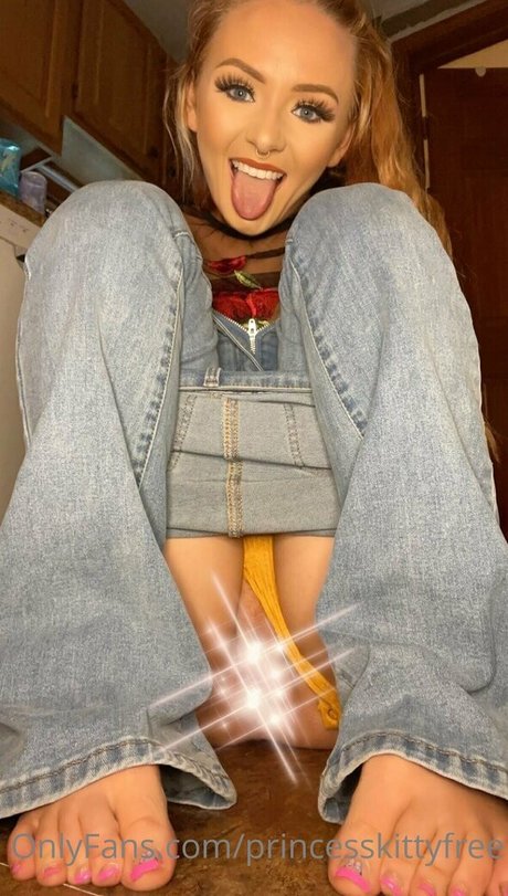 Princesskittyfree photo 79