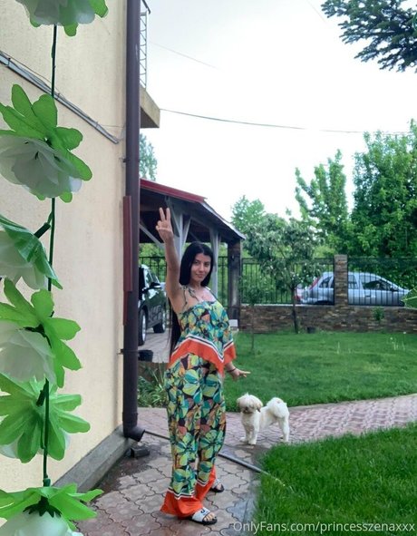 Princesszenaxxx photo 9