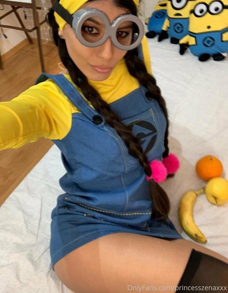 Princesszenaxxx photo 23