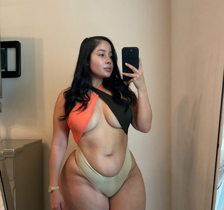 Priscilla Lina photo 7