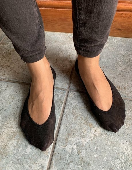 Pujaprettyfeet photo 68