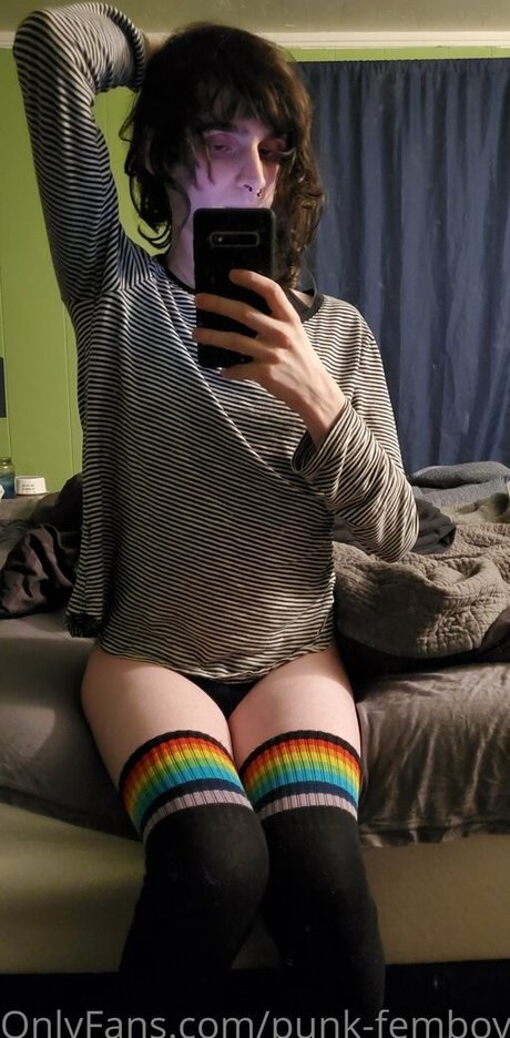 Punk-femboy photo 1
