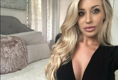 Queen Bambii photo 7