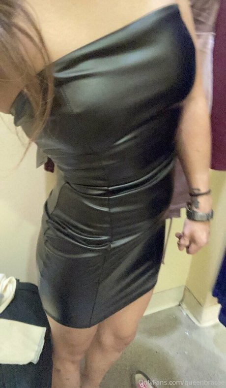 Queenbracee photo 40