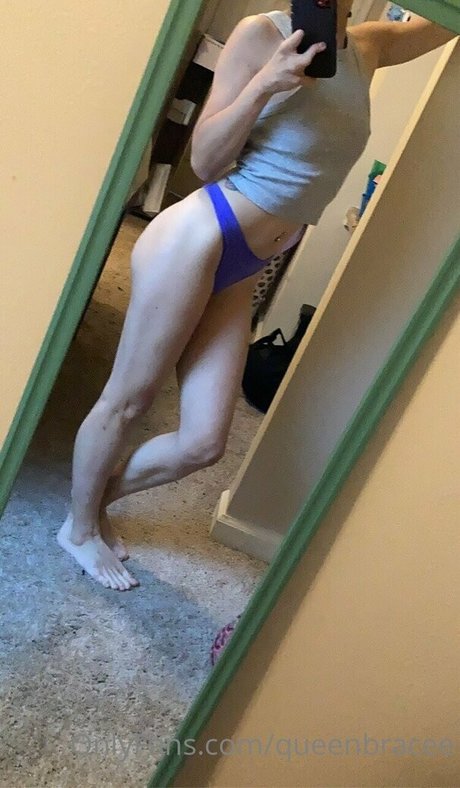 Queenbracee photo 61