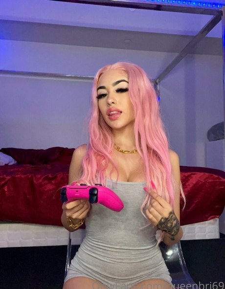 Queenbri69 photo 6