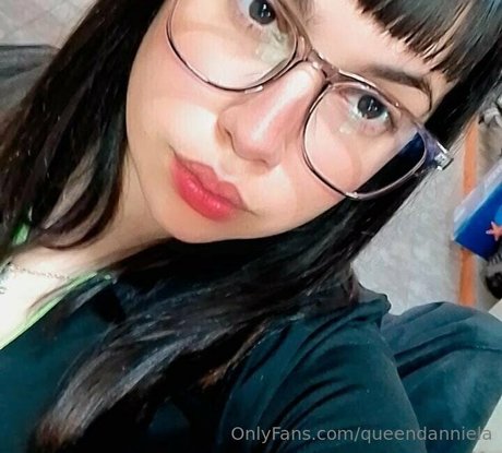 Queendanniela photo 1