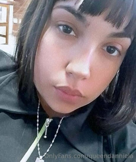 Queendanniela photo 3