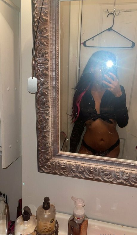 Queenlilithstar photo 6