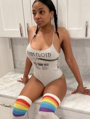 QuietMoney-68 photo 3